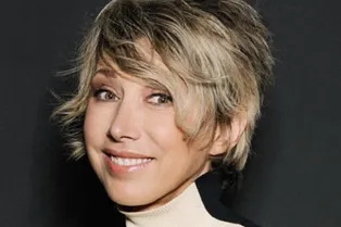 «Элитный дом превращается в революционную площадку»: Елена Воробей заявила, что решила судиться с управляющей компанией «Элитный дом превращается в революционную площадку»: Елена Воробей заявила, что решила судиться с управляющей компанией