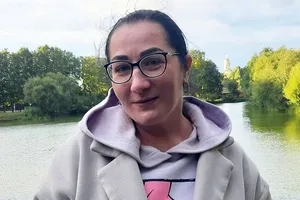 «Погибли, задохнувшись в сугробе»: солистка группы «Воровайки» Яна Павлова рассказала о смерти дочери и сына «Погибли, задохнувшись в сугробе»: солистка группы «Воровайки» Яна Павлова рассказала о смерти дочери и сына