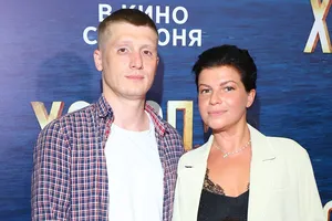 Агния Кузнецова впервые вышла в свет с новым мужем и шестилетним сыном Агния Кузнецова впервые вышла в свет с новым мужем и шестилетним сыном