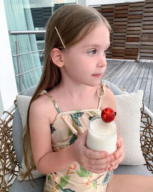 Кристина показала шестилетнюю дочь