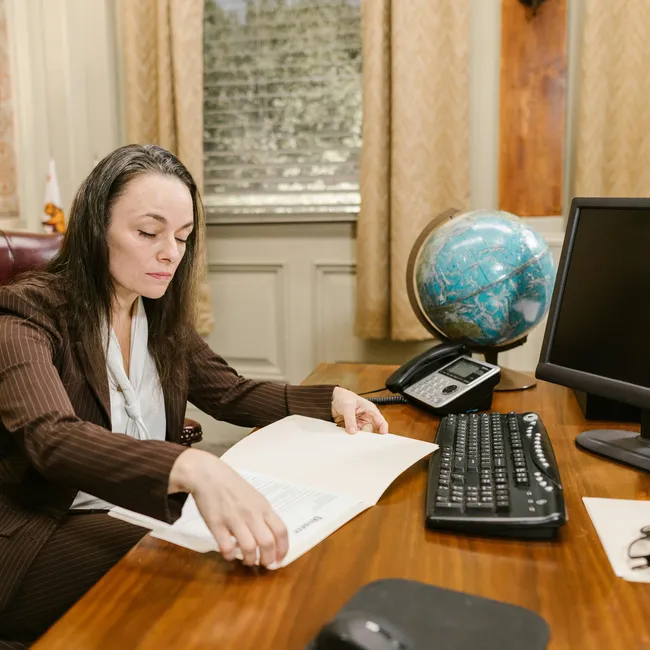 Как выглядит работа юристом: все самое важное о популярной профессии