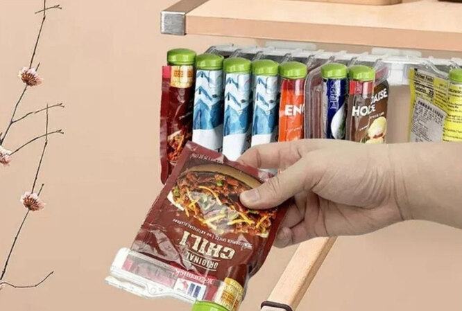 spice curtains