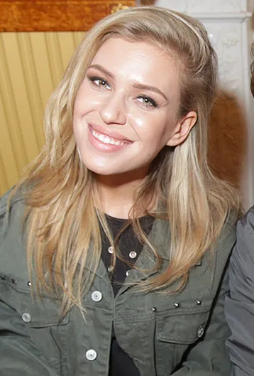 Еще для одной талантливой участницы шоу стало карьерным трамплином участницы фабрики звезд