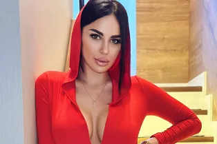 «Мы женимся!»: звезда «Дома-2» Анна Блюменкранц согласилась выйти замуж за фотографа «Мы женимся!»: звезда «Дома-2» Анна Блюменкранц согласилась выйти замуж за фотографа