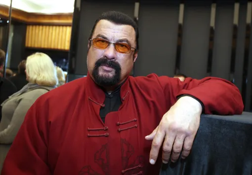 Стивен Сигал продает дом в Подмосковье