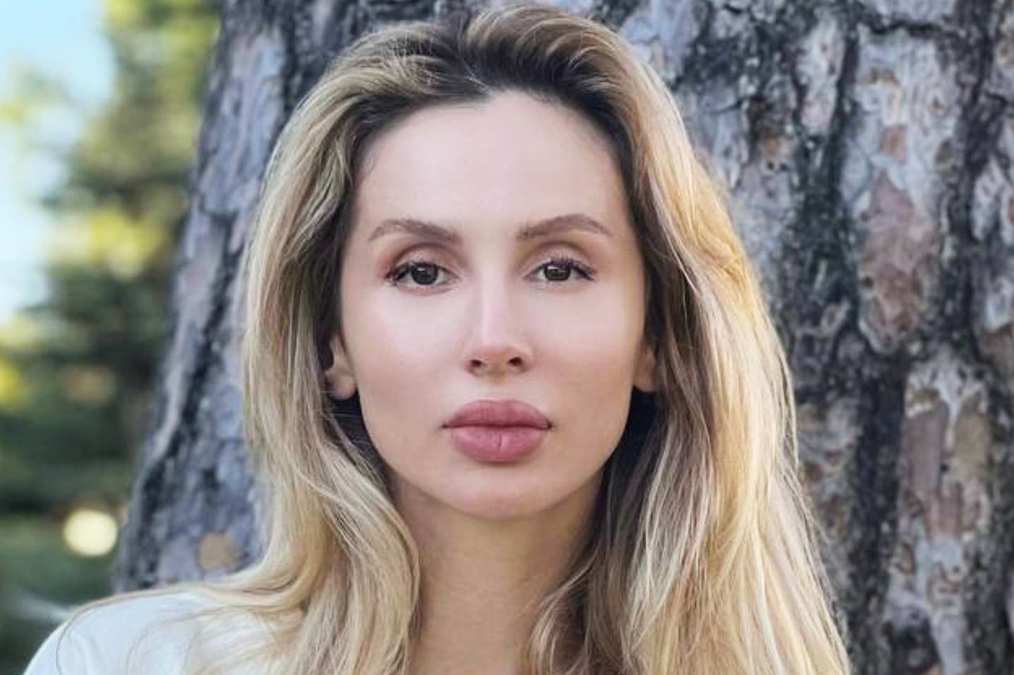 Мұғалімдер туралы орысша порно фильмдер Үш еркек пен бір қызбен порно көру