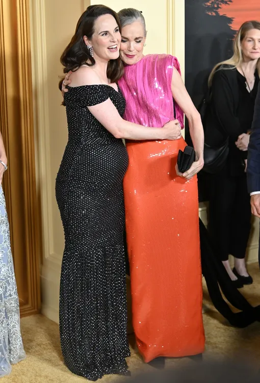 Мишель Докери и Элизабет Макговер