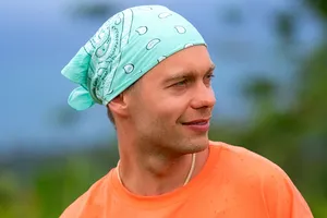 «Я уже просто кожа и кости»: Аристарх Венес обнажил торс после скандала с «запрещенкой» на шоу «Звезды в джунглях» «Я уже просто кожа и кости»: Аристарх Венес обнажил торс после скандала с «запрещенкой» на шоу «Звезды в джунглях»