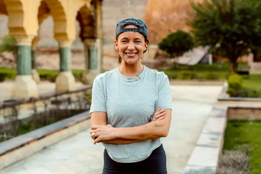 Карина Мурашкина на съемках в Индии