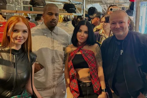 Юлия Волкова и Лена Катина пообщались с Канье Уэстом на вечеринке в Японии Юлия Волкова и Лена Катина пообщались с Канье Уэстом на вечеринке в Японии