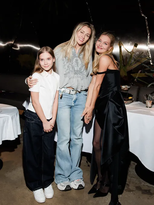 Кристина Асмус с дочерью Настей и Маш Милаш