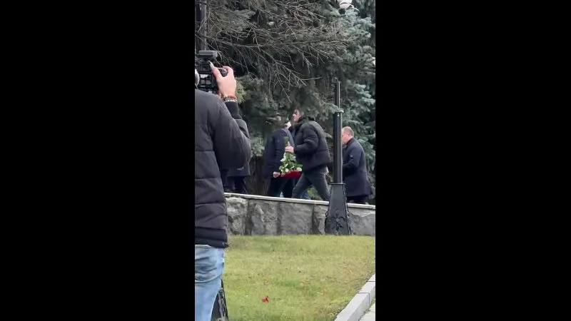 Нажми и смотри Нажми и смотри