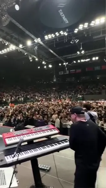 Нажми и смотри Нажми и смотри