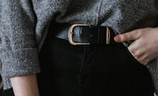 Ты носишь ремни неправильно: топ самых распространенных ошибок, которые укорачивают рост