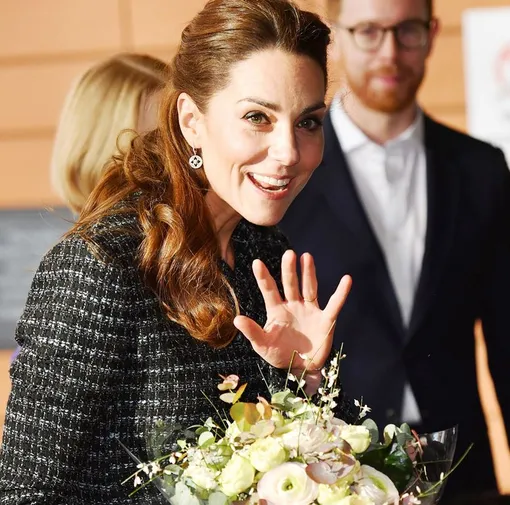 Кейт совершила сольный выход в свет