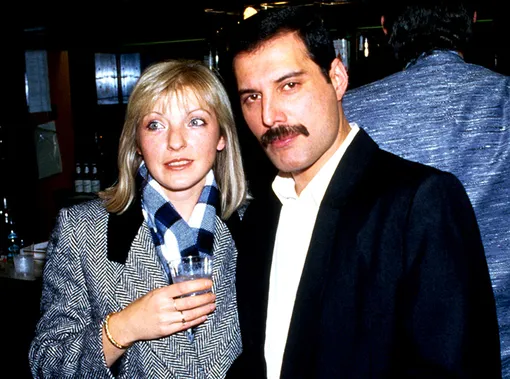 Фредди Меркьюри и Мэри Остин были очень близкими друг другу людьми Фредди Меркьюри биография