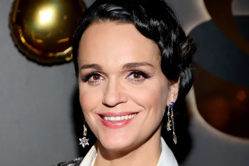 «Я подаю в суд на обманщиков!»: певица Слава заявила о скандале с руководителями программы «Судьба человека» «Я подаю в суд на обманщиков!»: певица Слава заявила о скандале с руководителями программы «Судьба человека»