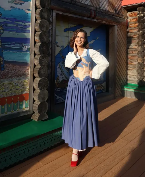 Татьяна Куртукова обожает наряды в русском народном стиле