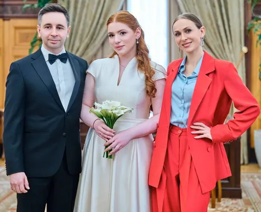 Молодожены с Екатериной Моргуновой