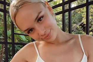 «Боль есть, но не адская»: Диана Шурыгина увеличила грудь в прямом эфире