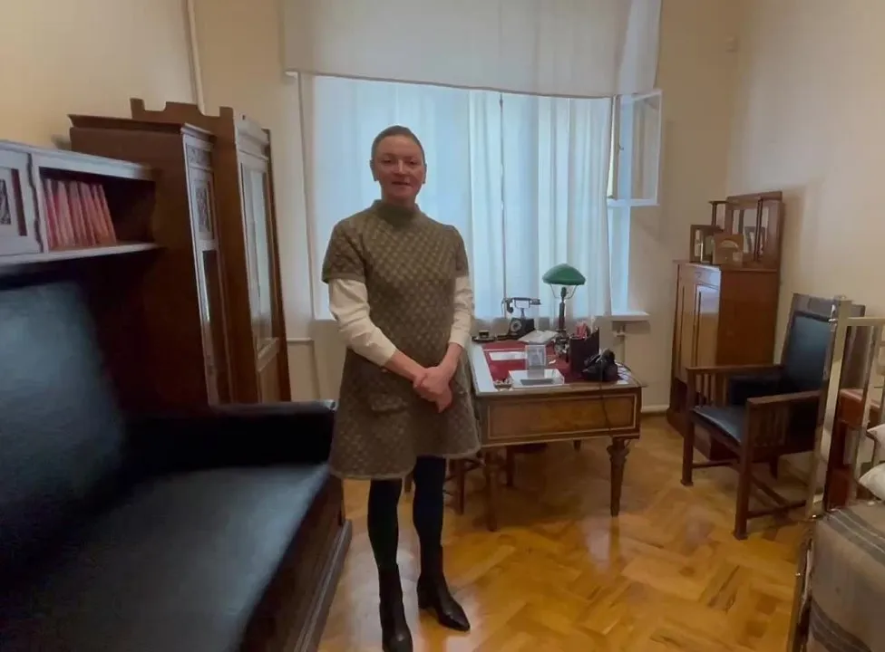 Нажми и смотри Нажми и смотри