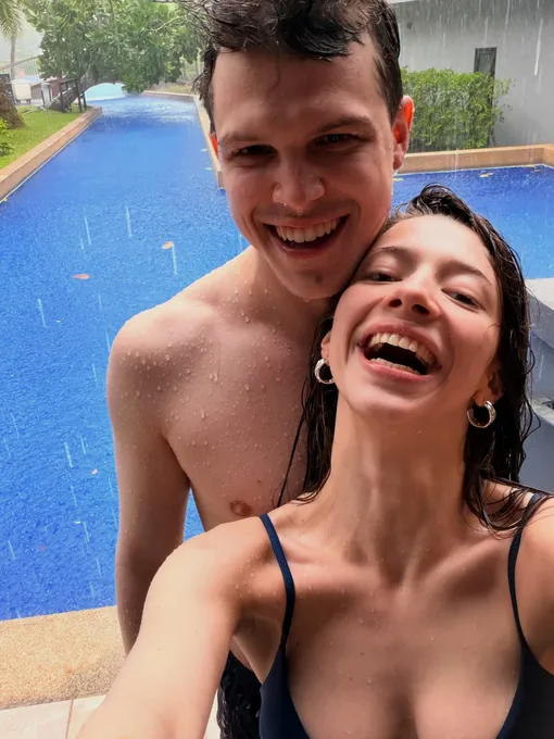 Полина Гухман и Григорий Верник на курорте Полина Гухман и Григорий Верник на курорте