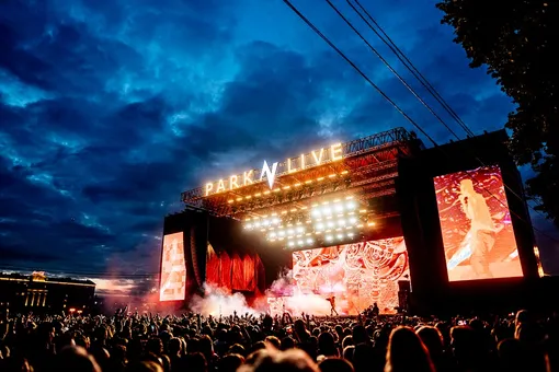 В эти выходные в Парке им. Горького отгремел фестиваль Park Live В эти выходные в Парке им. Горького отгремел фестиваль Park Live