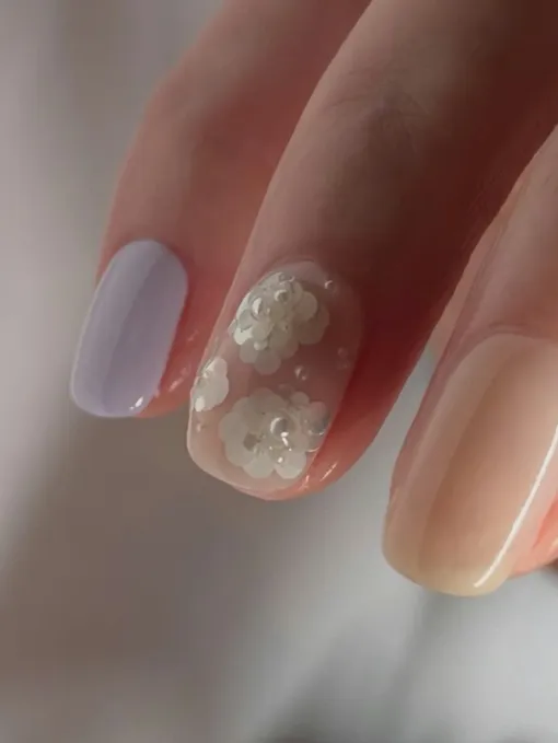 Этот нежный дизайн с пайетками — то, что нужно для сезона свадеб