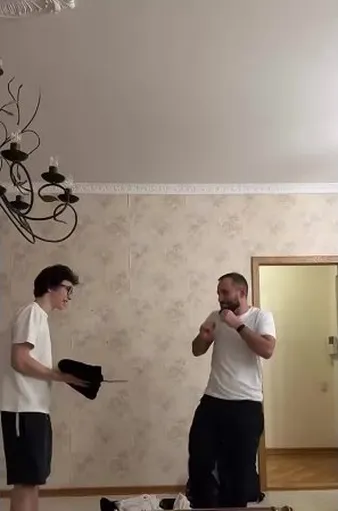 Нажми и смотри Нажми и смотри