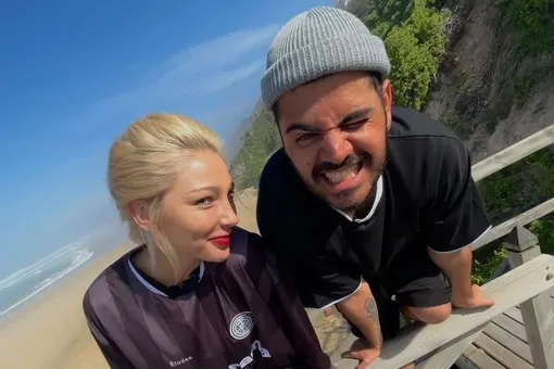 «Блогер сказал — блогер сделал»: российские звезды отвечают за слова, участвуя в новом челлендже «Блогер сказал — блогер сделал»: российские звезды отвечают за слова, участвуя в новом челлендже