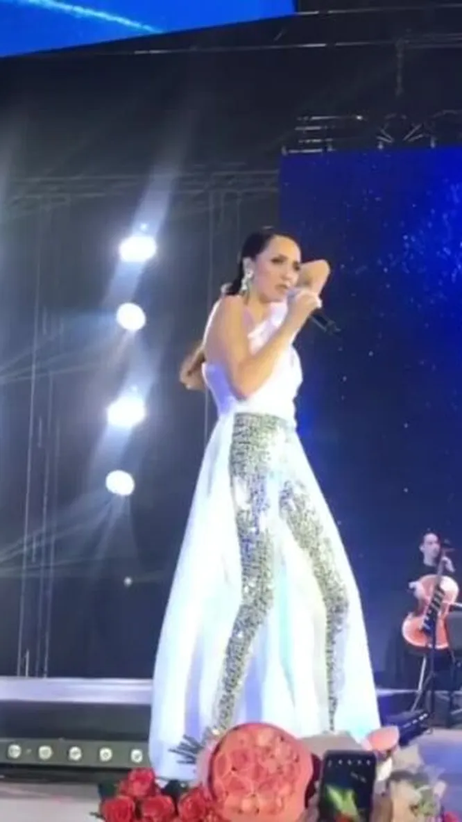 Нажми и смотри