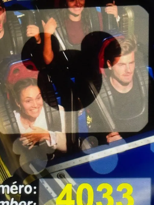 Стася Милославская и Егор Ушаков в Диснейленде