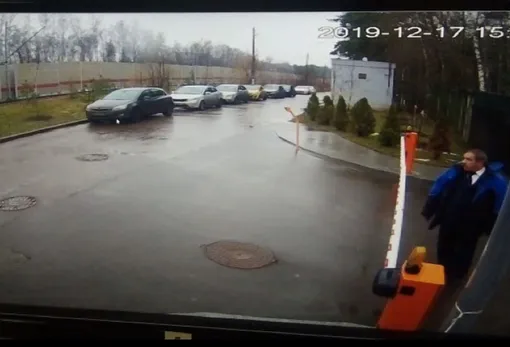 Родные звезды попросили оставить их в покое