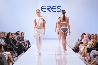 Звезды на показе весенне-летних коллекций белья и купальников ERES Звезды на показе весенне-летних коллекций белья и купальников ERES