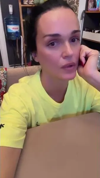 Нажми и смотри