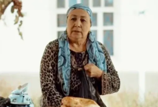 Айша Джураева в фильме «Луна забирает уставшие души»