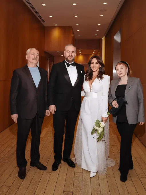 Александр Златопольский и Анфиса Чехова провели особенный день в кругу самых близких