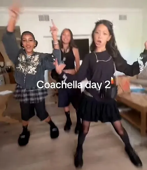 Норт Уэст с подружками на Coachella