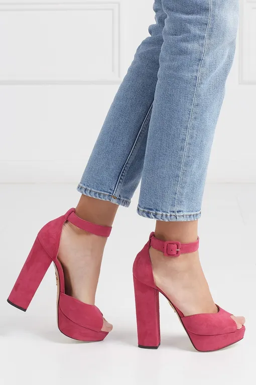 CHARLOTTE OLYMPIA, 16 800 руб. (на сайте Aizel) CHARLOTTE OLYMPIA, 16 800 руб. (на сайте Aizel)