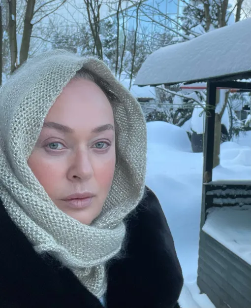 Лариса Гузеева призвала не критиковать ее из-за платка