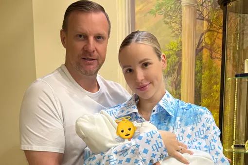 «Невероятное чувство»: жена Вячеслава Малафеева рассказала о парных родах «Невероятное чувство»: жена Вячеслава Малафеева рассказала о парных родах