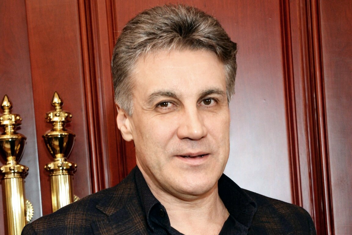 «Я уже не смог стоять на ногах»: младший сын Алексея Пиманова публично обратился к нему после похорон