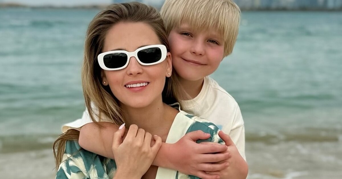 Жүк көліктері Порно жеке фотосуреттерді ілу