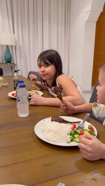 Нажми и смотри