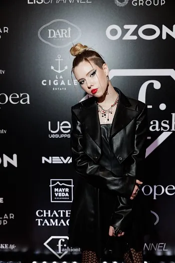 Sandra Top Sandra Top