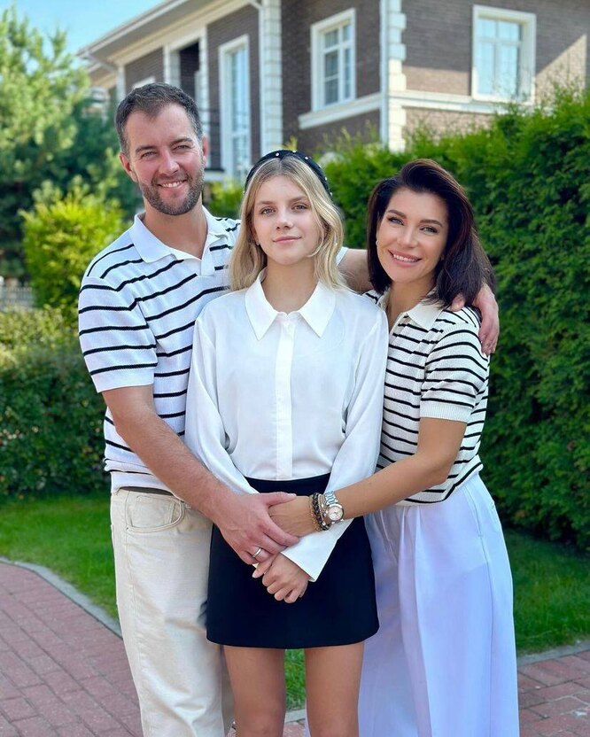 Екі жақты ену қатты секс Толық метражды порно фильмді онлайн көріңіз