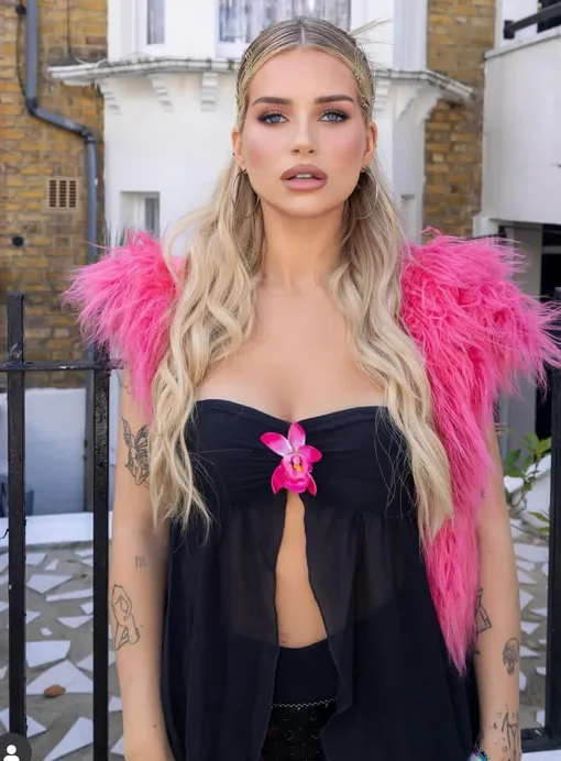 Лотти Мосс принимала препарат «Оземпик» для похудения Лотти Мосс принимала препарат «Оземпик» для похудения