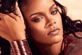 Рианна показала клип, в котором не спела ни слова Рианна показала клип, в котором не спела ни слова