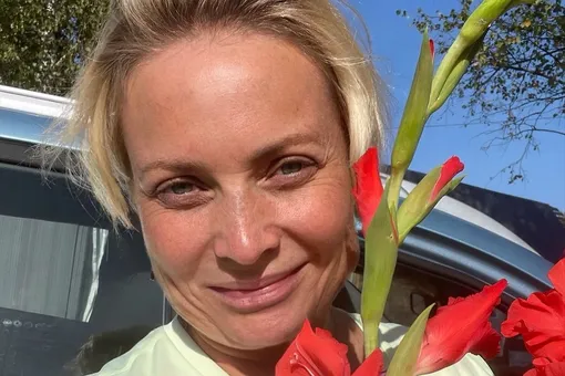 «Всем очень понравился мой образ»: Светлана Пермякова отреагировала на ажиотаж из-за фото после похудения на 22 кг «Всем очень понравился мой образ»: Светлана Пермякова отреагировала на ажиотаж из-за фото после похудения на 22 кг