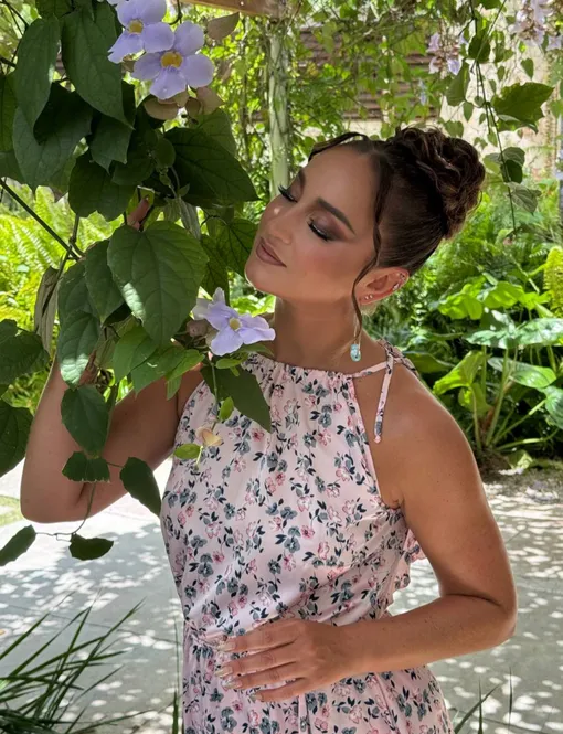 Ольга Бузова объявила о завершении съемок шоу «Звезды в джунглях»